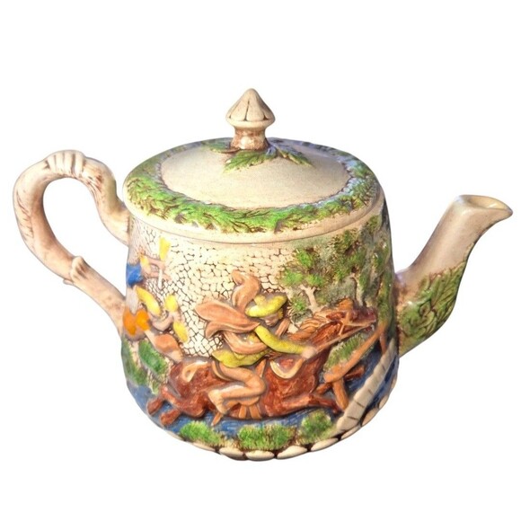 Vintage 1950's Falcon Ware Teapot Equestrian Pottery English Garden Cottagecore - Picture 2 of 6